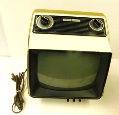 1975 General Electric Portable Tv Works Sound Works • $399.99