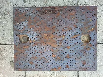 £60 • Buy Cast Iron Manhole Cover 665mm X 515mm