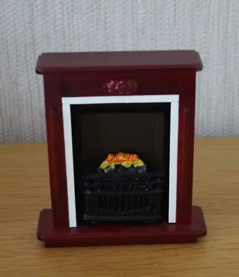 Dolls House Furniture 1/12th Scale Wooden Fireplace With Inset Fire 14cm High • $9.96