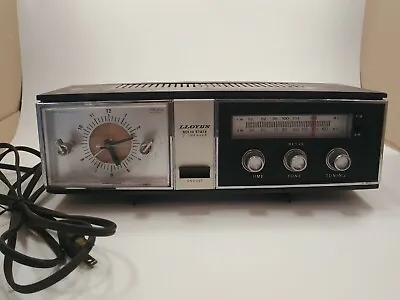 $34 • Buy Vintage Lloyd's Solid State 2 Speaker AM/FM Clock Radio Alarm 9J42G-108A Working