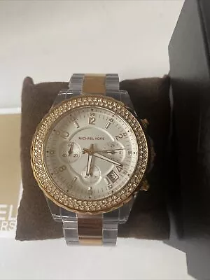 Women's Michael Kors Clear Rose Gold Wrist Watch Bracelet MK-5323 8  • $59