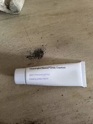 NEW! Cindy Crawford Meaningful Beauty Skin Renewing Peel .33 Oz. • $16
