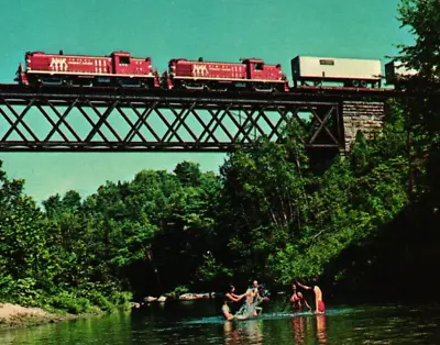 Vermont Railway 601 & 602 Locomotives Train Brooksville Trestle Vintage Postcard • $14.96