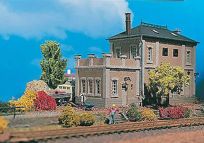 Vollmer 45614 HO Scale Substation Or Office Annex Kit • $25.99