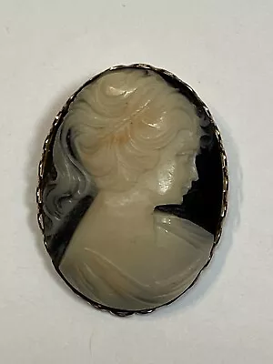 Cameo Cora Signed Vintage Old White Black Gold Metal Pin Brooch Fashion Jewelry • $16.99