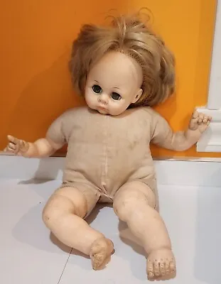 Vintage 1977 Madame Alexander 18  Sleepy Eyes Crying Baby Doll Blonde • $18.99