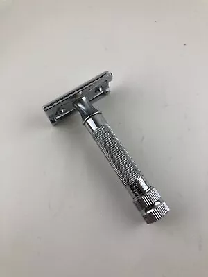 Merkur 34c Two-Piece Safety Razor Pre-owned Excellent Condition • $27.50