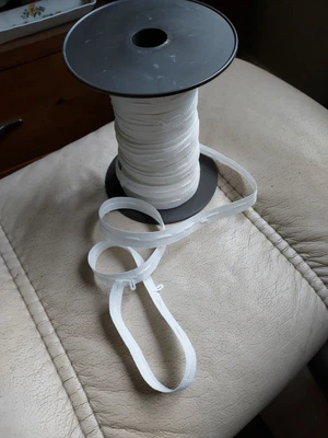 £1.50 • Buy 5 Metres RUFFLETTE WHITE TAPE FOR DELICATE GATHERS 17mm Wide