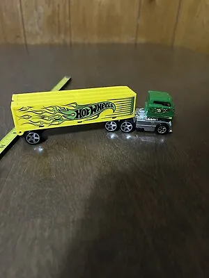 Mattel Hot Wheels 2013 Rig Dog Semi Truck Tractor Trailer Yellow Green No Door • $5.09