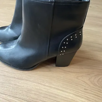 Ladies Evans Size 9 EEE Black Stud Heel Detailing Mid Block Heel Ankle Boots • £50