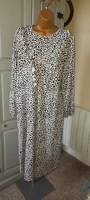Zara Midi Dress With Ruffled Leopard / Gray Animal Print Long Sleeve Size L • £14.99