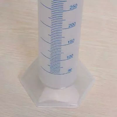 500ml Measuring Cylinder Plastic Graduated Laboratory Liquid New Trial UKP V4H1 • £7.38