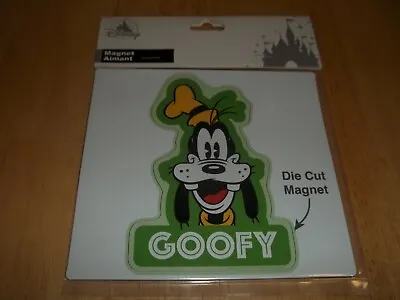 Disney Parks Goofy Auto Car Magnet • $15.99