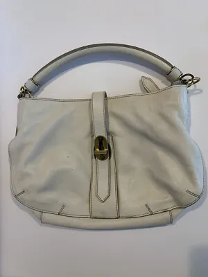 Burberry Vintage White Leather Shoulder Handbag • $99.99