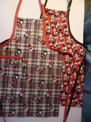 Child's Apron - MICKEY & MINNIE MOUSE   15.5 X 21  • $9.99