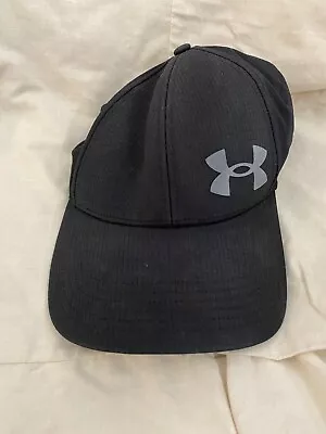 UNDER ARMOUR VENT ISO-CHILL Black Baseball Cap Size M/L • £14