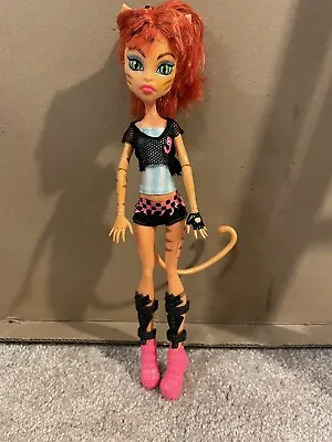 Monster High TORALEI Stripe Doll Ghoul Sports 2013 Mattel • $18