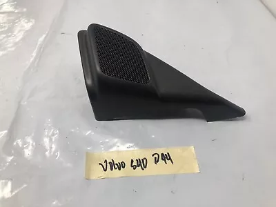 2004 2005 2006 2007 Volvo S40 FRONT RIGHT DOOR SPEAKER COVER 8679629 • $10