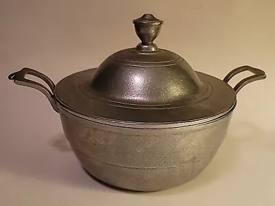 8.5  Wilton Armetale Metal Vintage Covered Soup Stew Tureen Pot Lid  & Ladle • $24.99