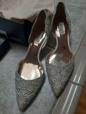 $59 • Buy Badgley Mischka Ginny Dress Pumps, Heels 9, Rhinestones, Ivory