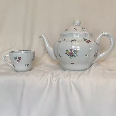 Laura Ashley Teapot With Cup Spode Emily • $45