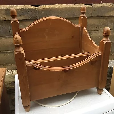 DUCAL Victoria Canterbury Magazine Rack Strong Quality Pine Great Condition • £35