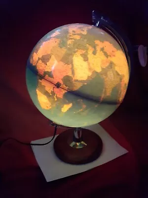 Vintage Tecnodidattica Illuminated Light Up World Globe • £9.99