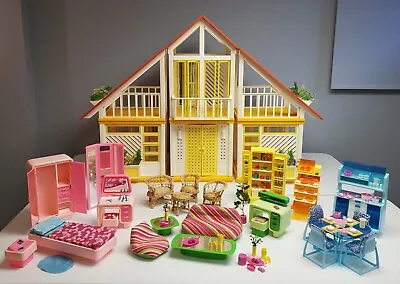 RARE! Vintage 1978 Barbie DreamHouse W/ EVERY PIECE Of Furn/Accessory - PRISTINE • $2500