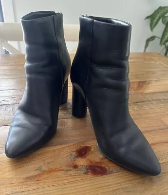 Nine West Boots Size 6.5 • $39