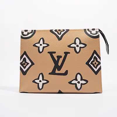 £705 • Buy Louis Vuitton Womens Toiletry 26 Wild At Heart Cosmetic Pouch Clutch Leather
