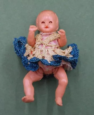 Antique Vintage Germany 2 1/2  Es Dollhouse Baby Doll - Working Sleep Eyes • $9.99