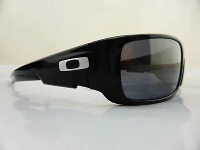 $159 • Buy Oakley CRANKSHAFT Sunglasses Polished Black - Black Iridium Lenses 9239-01