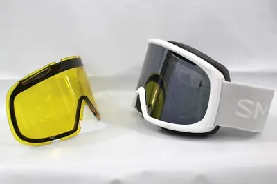 Smith Riot Ski Snow Goggles White Vapor ChromaPop Sun Platinum Mirror  • $100