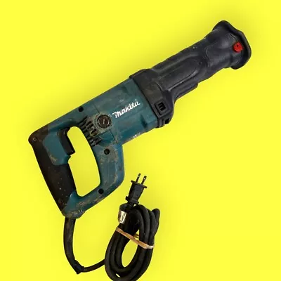 Used Makita JR3050T 11-Amp Reciprocating Saw Corded Electric - Tool Only • $59