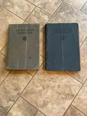 2 Volumes Of New Hudson WILLIAM SHAKESPEARE 1908 Hamlet Macbeth Vintage Antique • $0.99