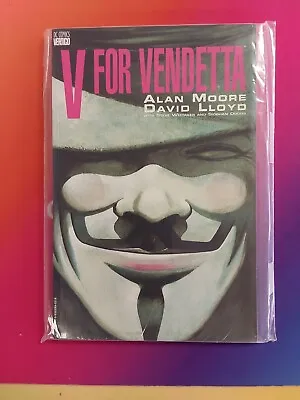 $0.99 • Buy V For Vendetta 1st Print Softcover Graphic Novel Alan Moore Very Rare, Anonymous