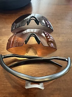 Oakley M Frame Men's Singlasses - Black/Amber/Clear - Case   *No Reserve* • $41