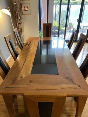 $600 • Buy Bespoke Handcrafted Dining Table & Chairs Plus Matching Coffee Table