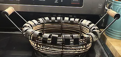 Antique Oval Wire Basket • $2.49