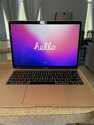 Apple MacBook Air 13.3  (256GB SSD Intel Core I3 10th Gen. 1.10 GHz 8GB)... • $600