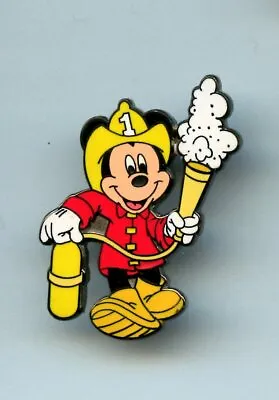 DL Disney Disneyland Fireman Mickey Mouse With Fire Extinguisher Yr 2000 Pin • $149.99