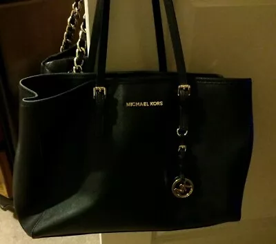 Michael Kors Jet Set Tote Black Large Size Pre Owned • $165