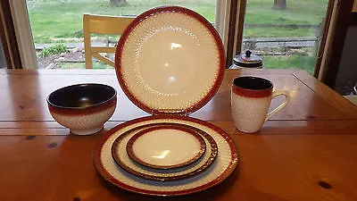 Mikasa Stoneware Dinnerware In Sorrento Red 20pcs Service 4 New In Box 2 Avail • $104.20