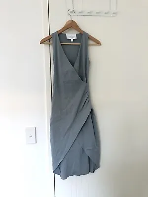 Viktoria Woods Dress Size 0 • $150