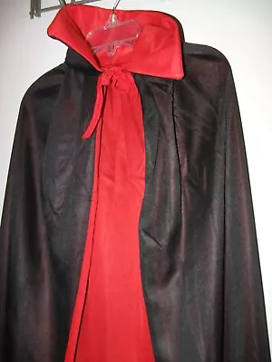 New Kids VAMPIRE CAPE Cloak Reversible Padded Collar BLACK RED Costume Boys Girl • $8.99