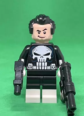 LEGO Minifigure: The Punisher  Marvel Superheroes (sh722) Daily Bugle 76178 • $65.74