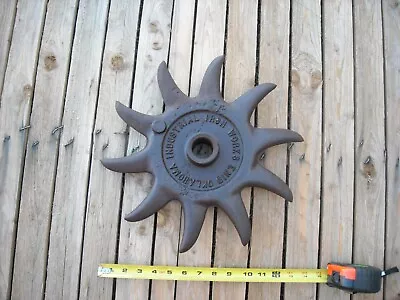 Antique Vintage Industrial Iron Rotary Hoe Wheel Garden Farm Yard Art • $29.95