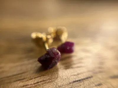 Red Ruby 18ct Gold Rough/Raw Crystal Ear Studs Un-treated • £63