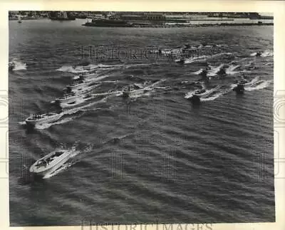 1942 Press Photo U.S. Marines Amphibious Corps Patrol Boats - Mjm15194 • $19.99