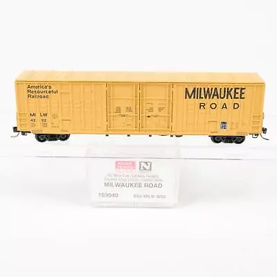 Micro Trains Milwaukee Road MILW 60' Excess Height Waffle Side Box Car 103040 • $25.99